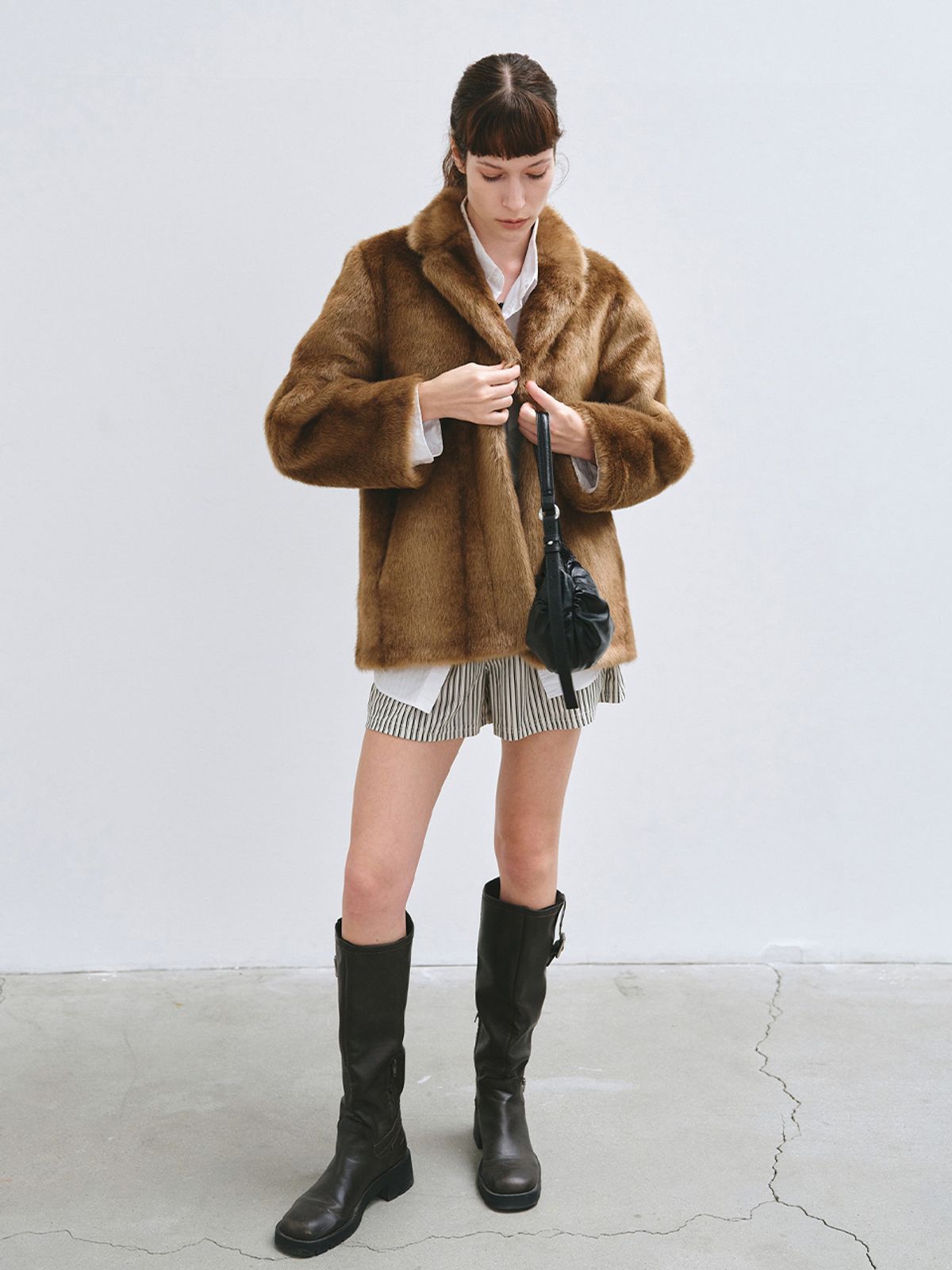 해브레스(HAVELESS) JENNIE FAUX FUR MUSTANG JACKET CAMEL