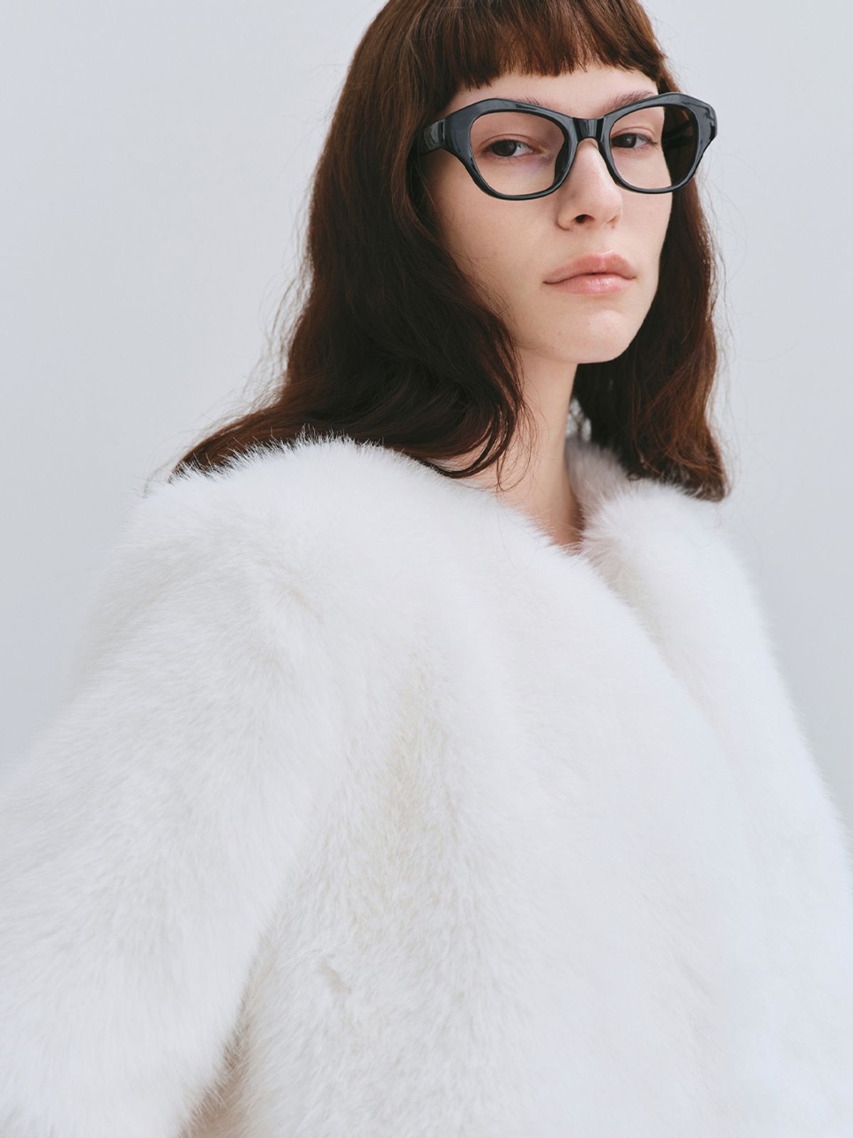 해브레스(HAVELESS) KIKO FAUX FUR JACKET WHITE