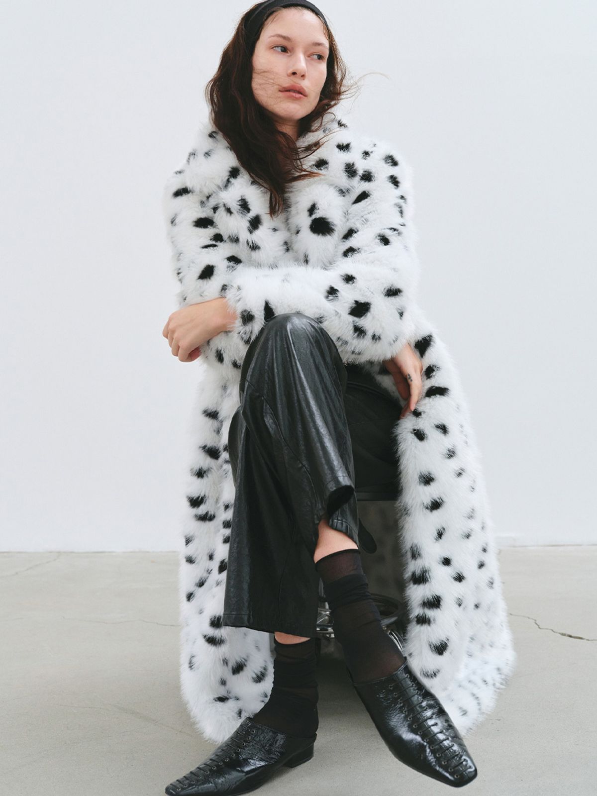 해브레스(HAVELESS) FREY MAXI FUR COAT DALMATIAN