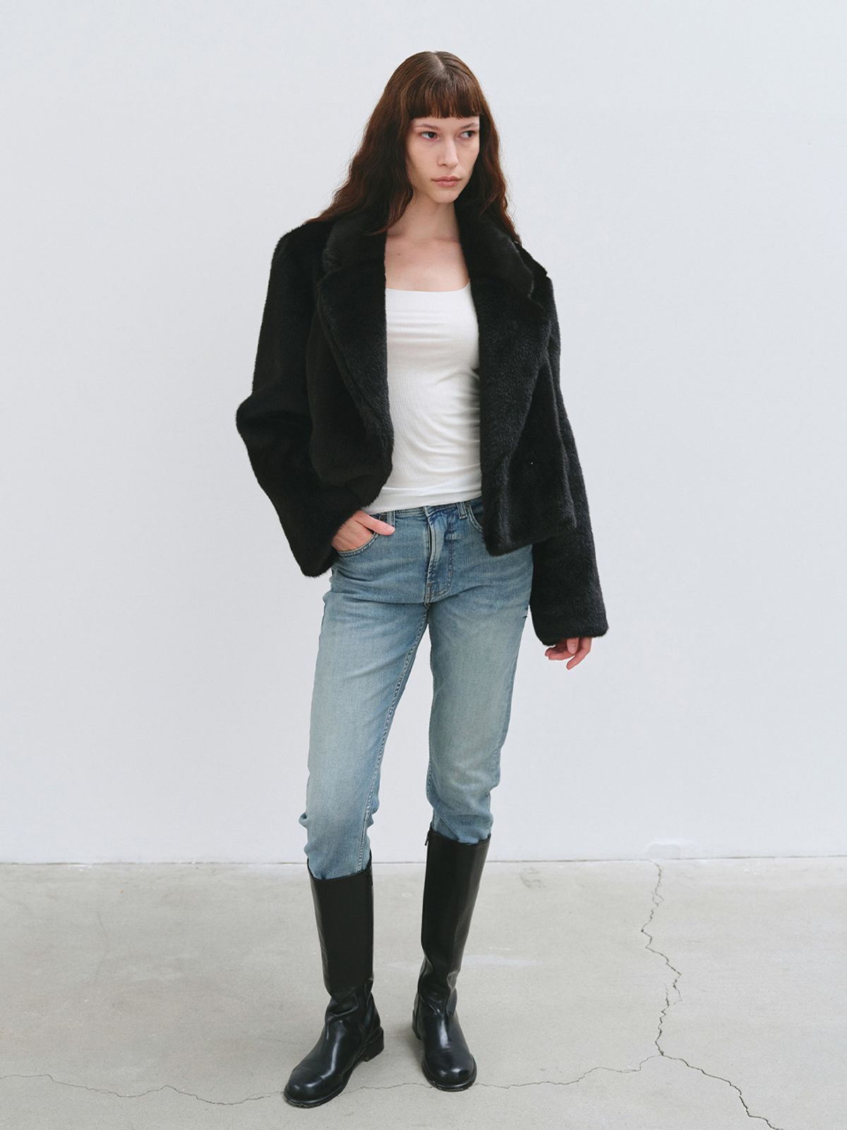 해브레스(HAVELESS) SALLY FAUX FUR JACKET BLACK