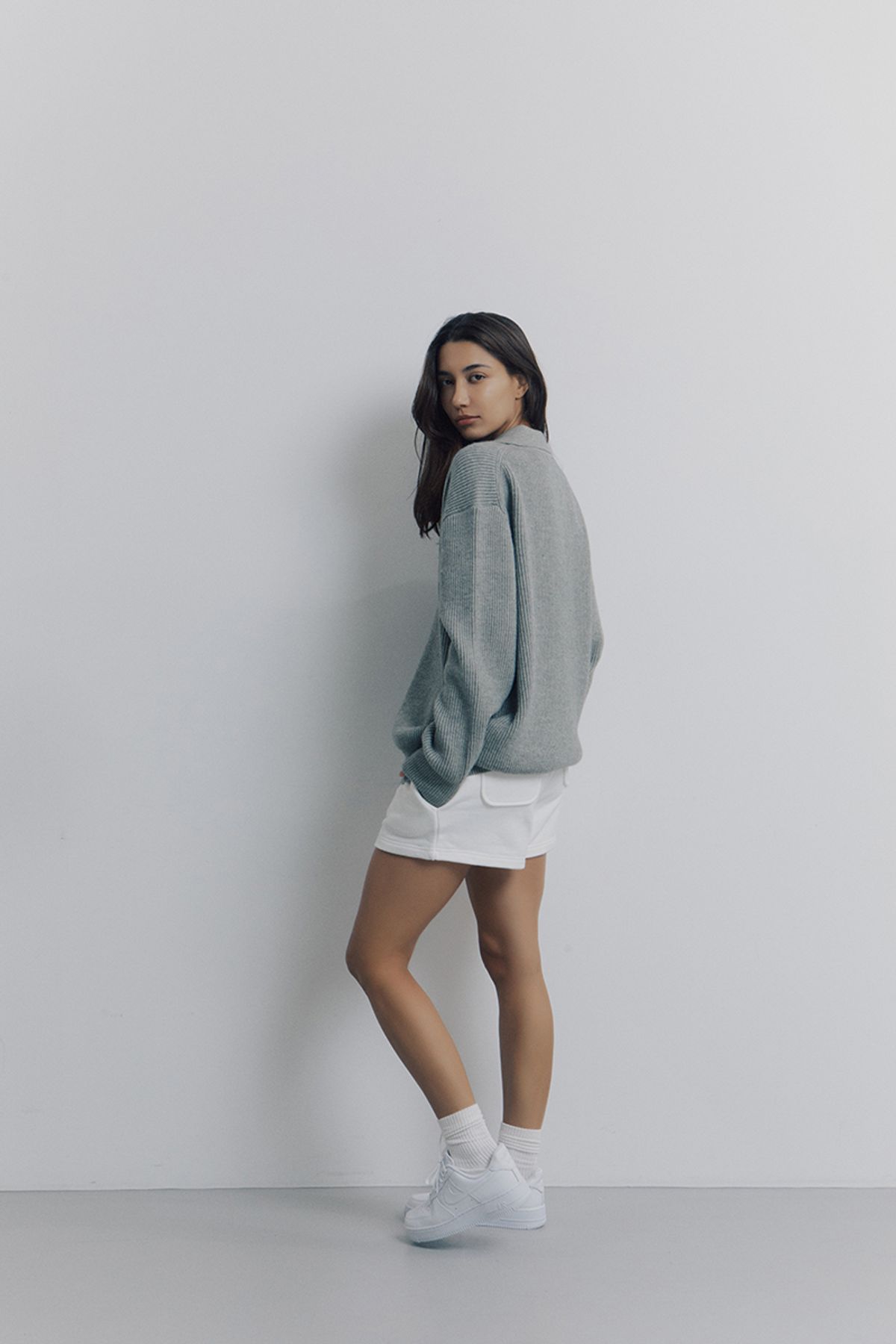 어굿데이(AGOODDAY) [UNISEX]  BISCOUS HAZZI KNIT (gray)