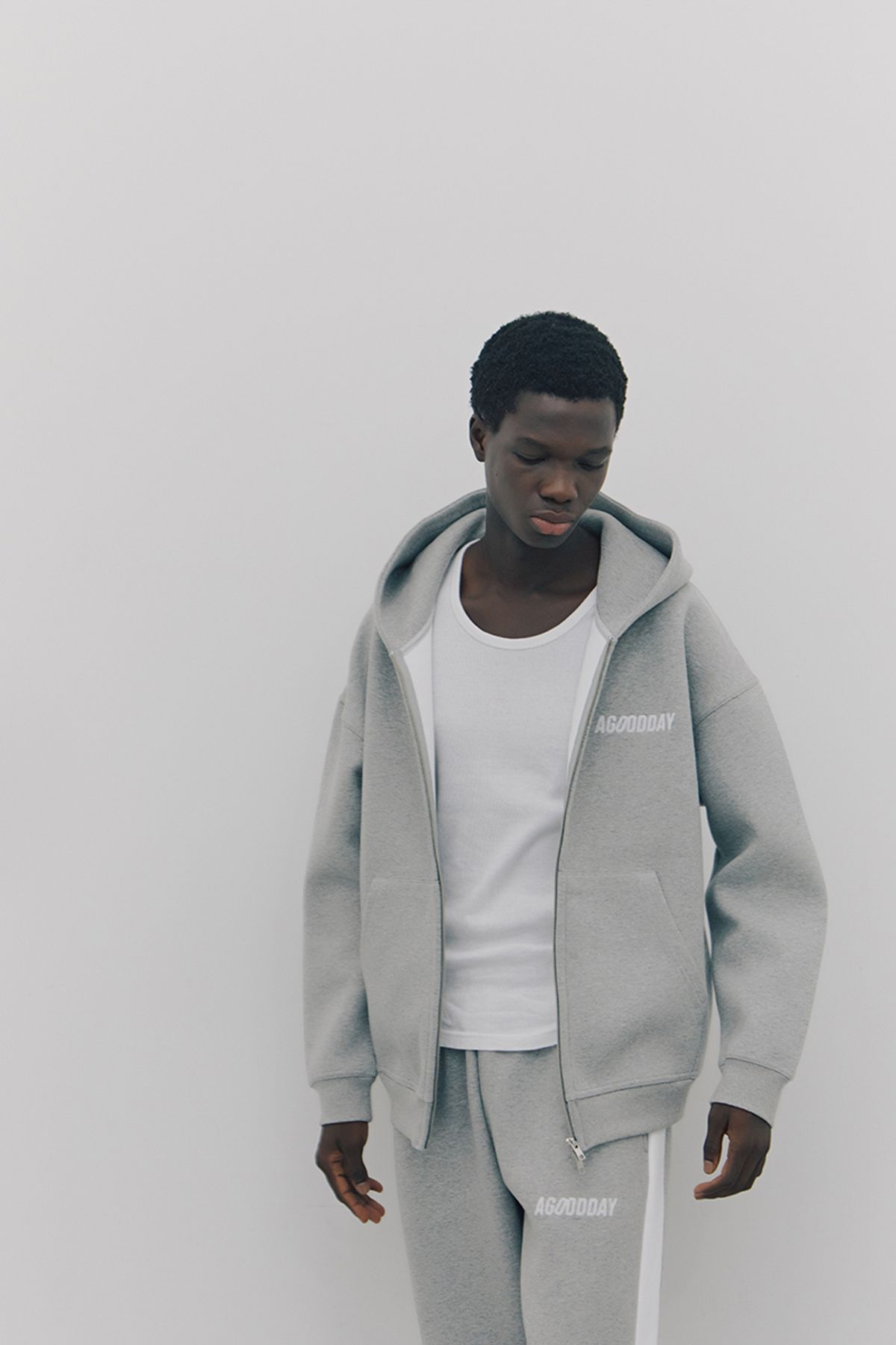 어굿데이(AGOODDAY) [UNISEX]  BELLUNA HOODIE ZIPUP (gray)