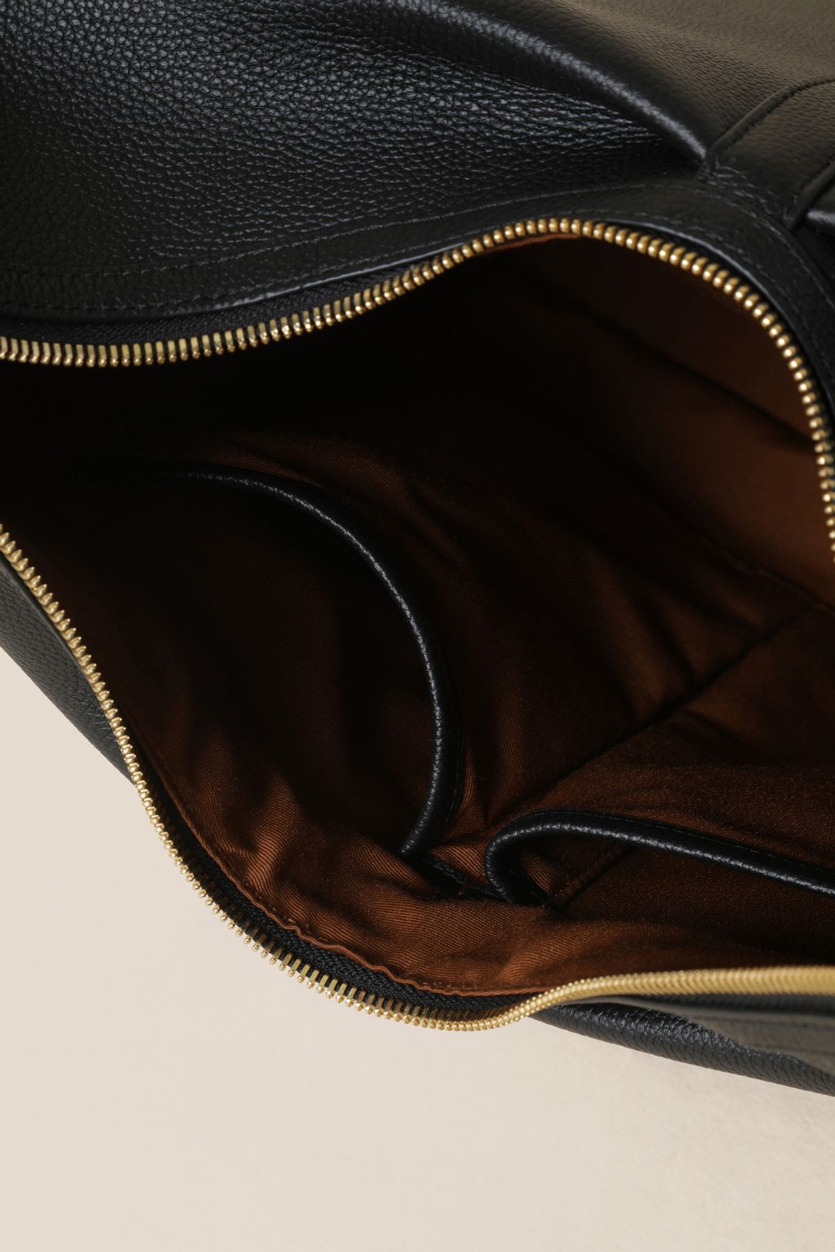 쿠론(COURONNE) Nova Shoulder 34_RCBSX24647BKX