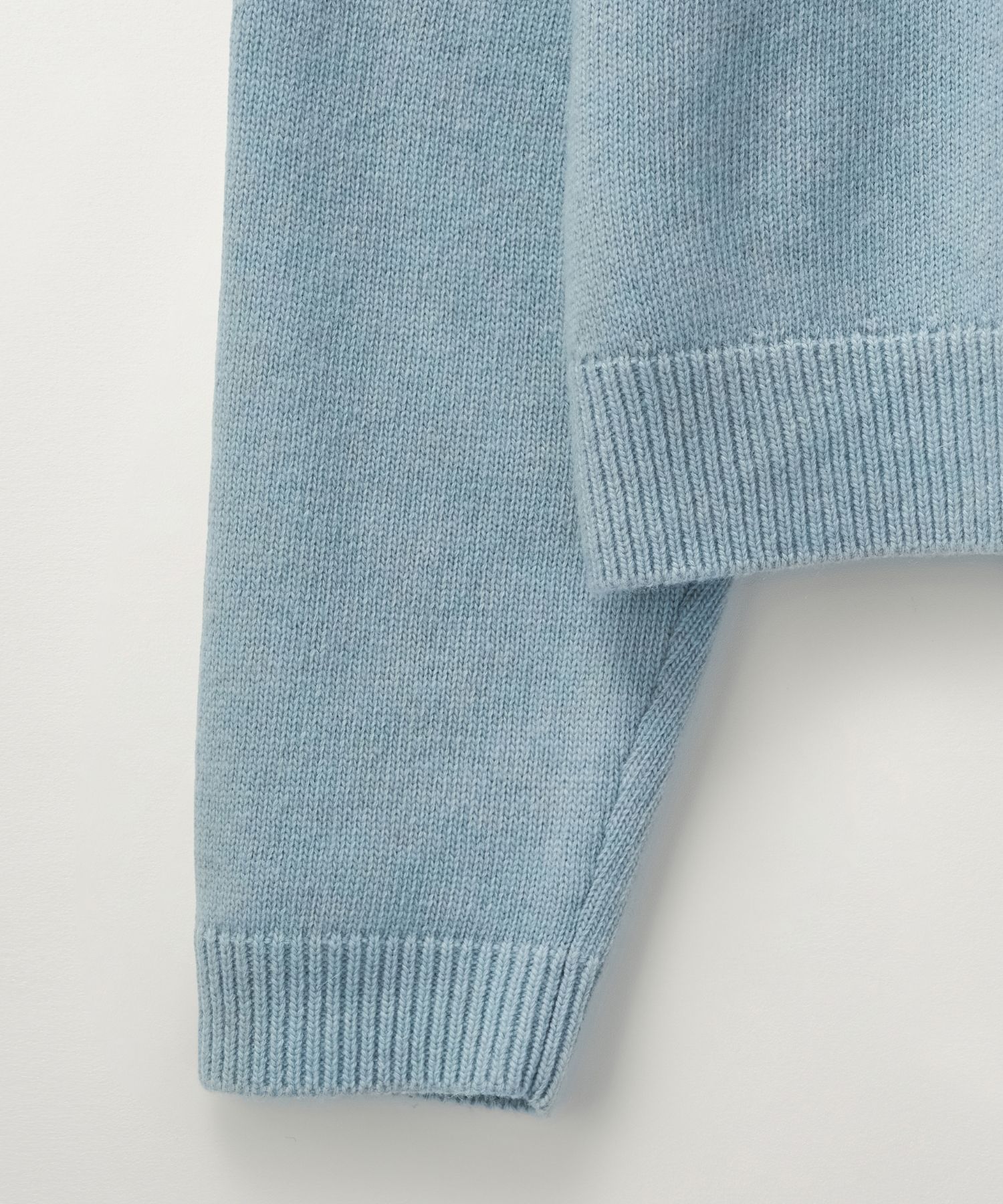 MUSINSA | SATUR Dublin Unbalanced Cashmere Blend Knit Ice Blue