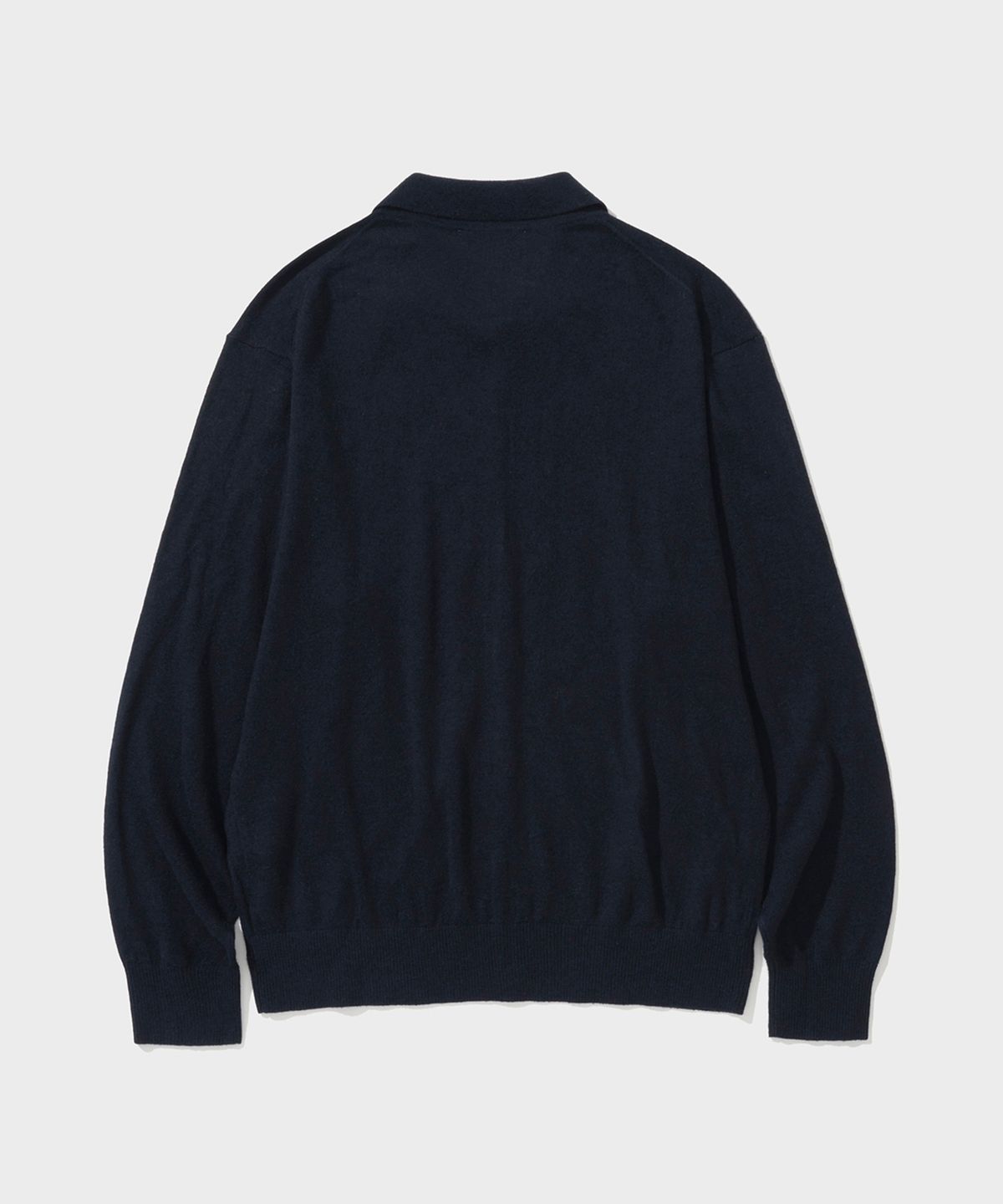 셔터(SHIRTER) HIGH COLLAR TWIST BUTTON CARDIGAN (NAVY)