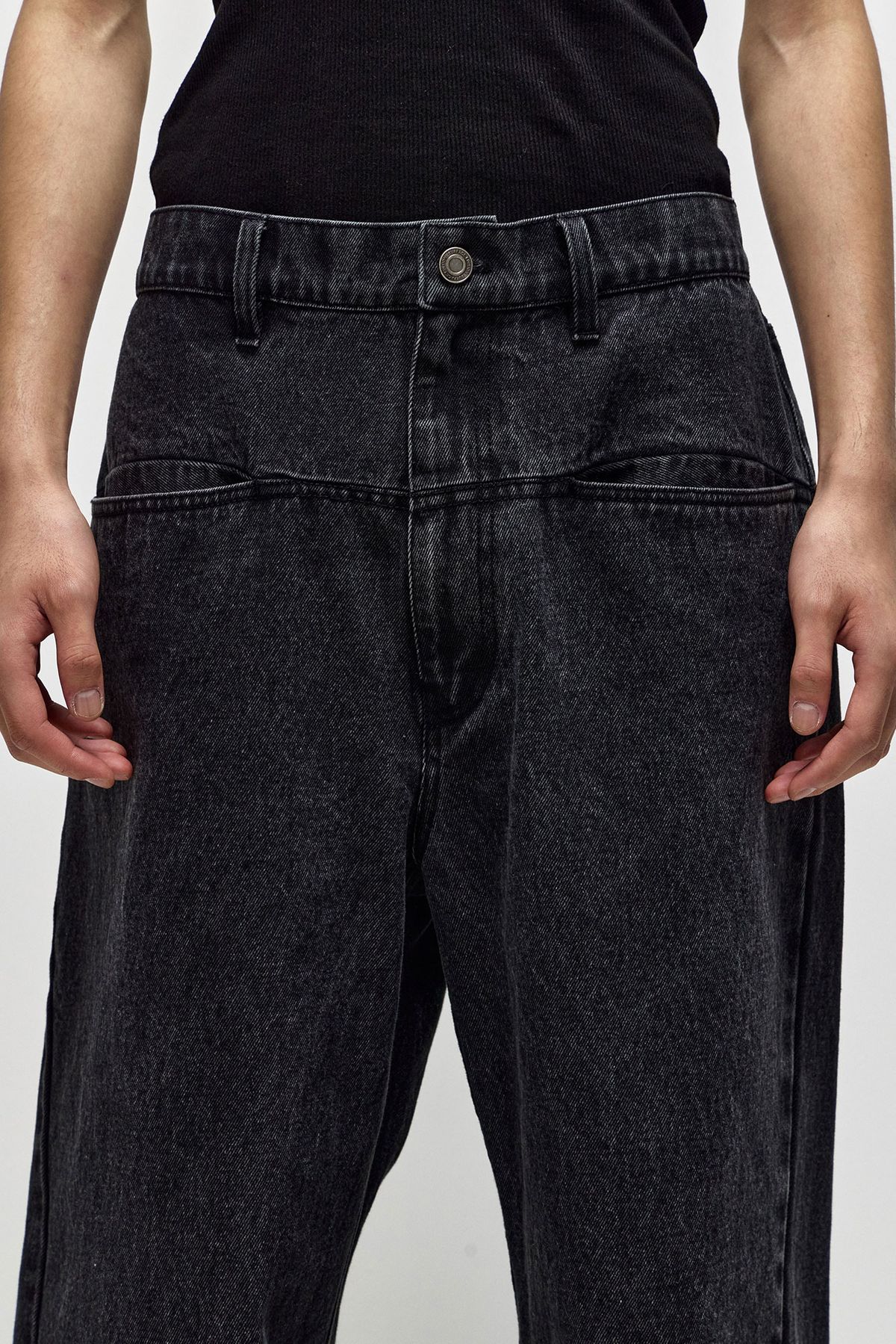서피스에디션(SURFACE EDITION) TWISTED SLASH DENIM_BLACK