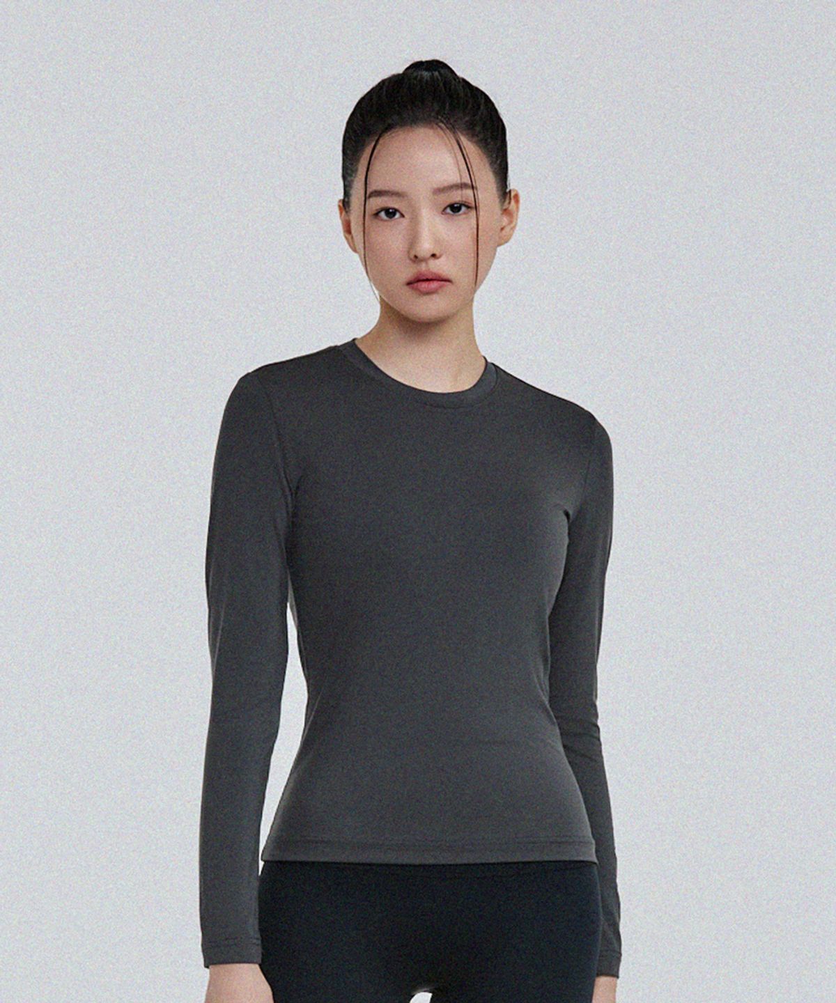 밸롭(BALLOP) 남녀공용 에어로웜 웜업 롱슬리브 차콜