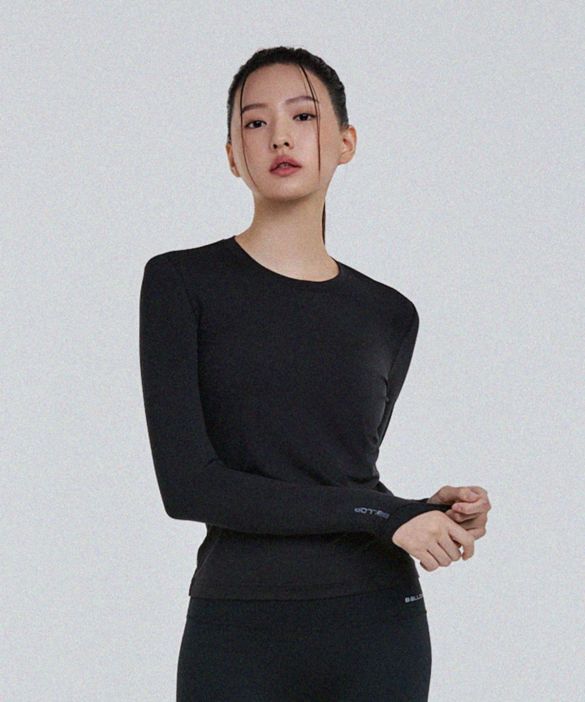 밸롭(BALLOP) 남녀공용 에어로웜 웜업 롱슬리브 블랙