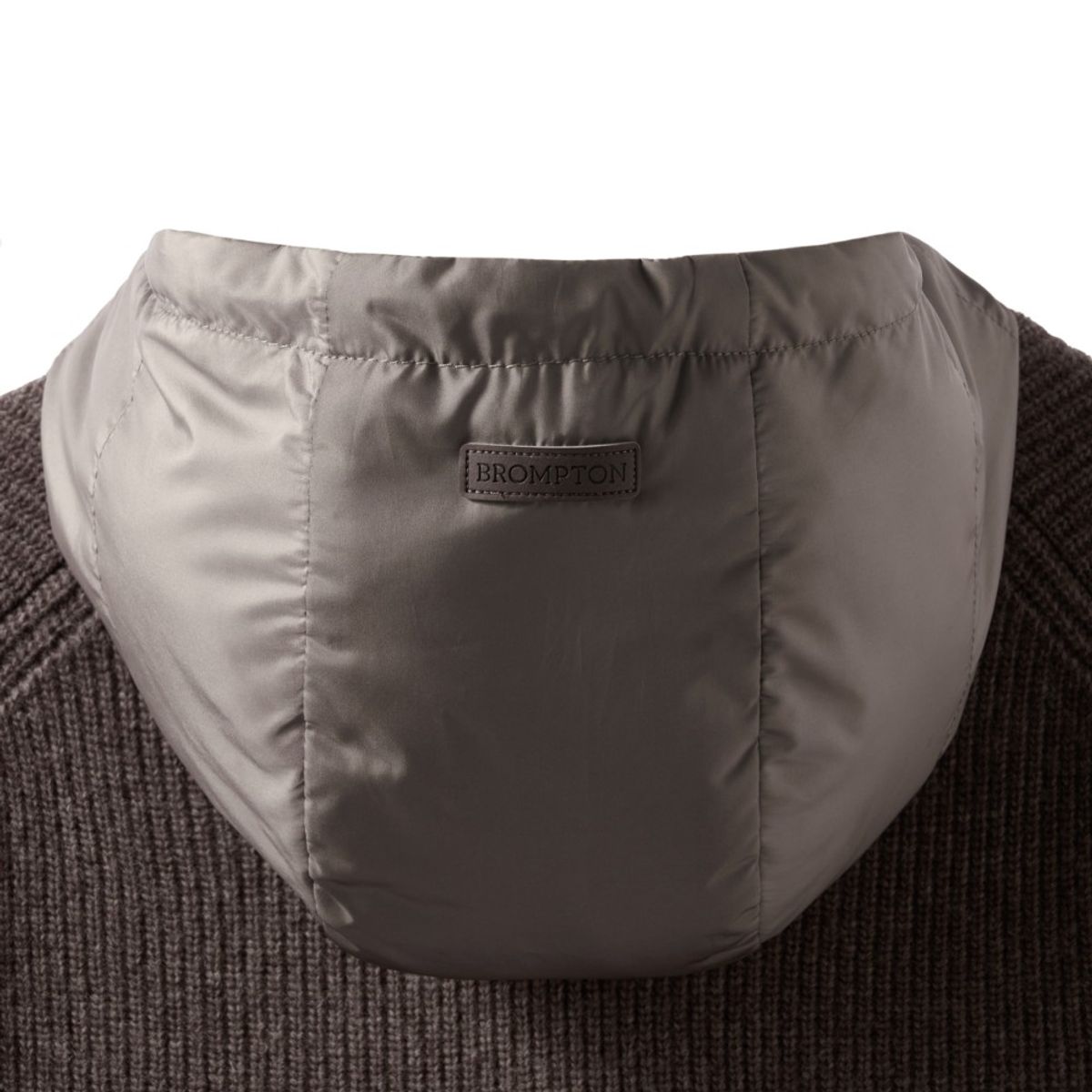 브롬톤 런던(BROMPTON LONDON) HOOD DETACHABLE HYBRID CARDIGAN  - BROWN (P244UCD403)