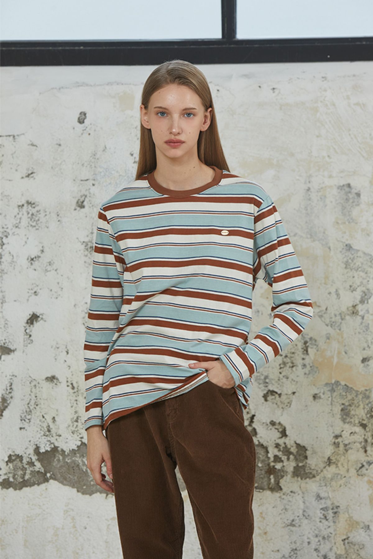 아노에틱(ANOETIC) MULTI STRIPE T-SHIRT_BROWN