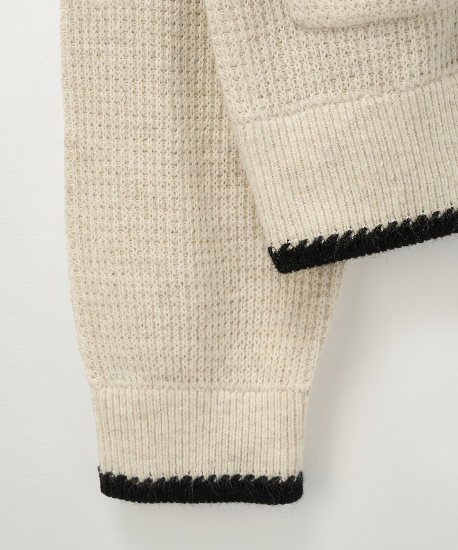 MUSINSA | SATUR Bluff Raccoon Collar Knit Cardigan Cream