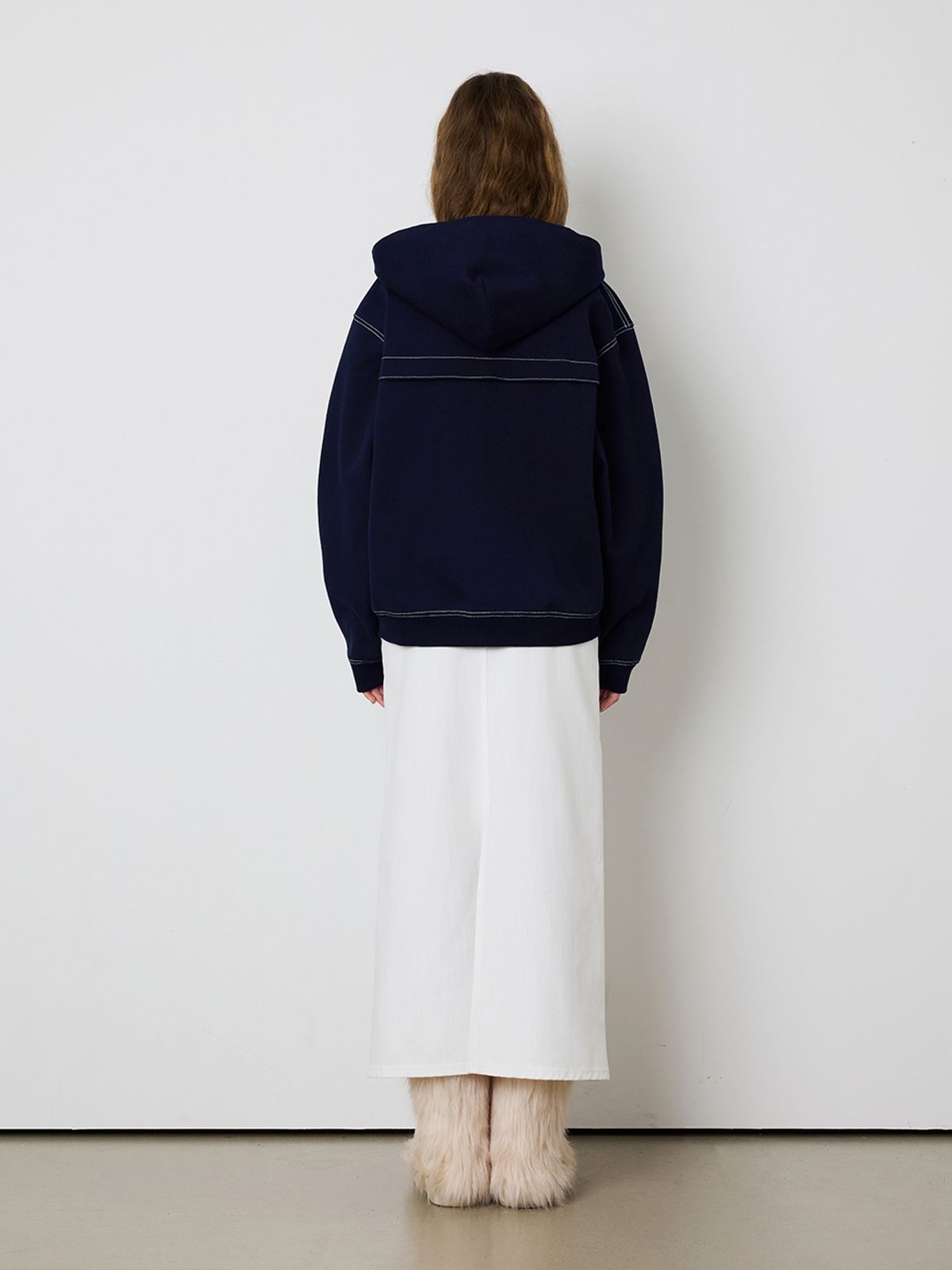 민더리(MEENDERI) [UNISEX] STITCH POCKET ZIP UP HOODIE - NAVY