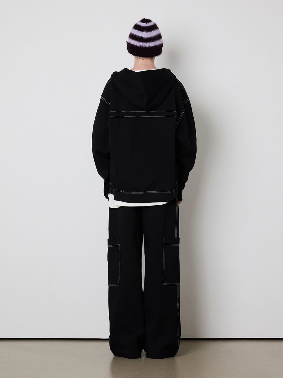★MEENDERI★STITCH POCKET ZIP UP HOODIE - BLACK★正規品/人気 ☆MEENDERI☆STITCH POCKET ZIP UP HOODIE - BLACK☆正規品/人気