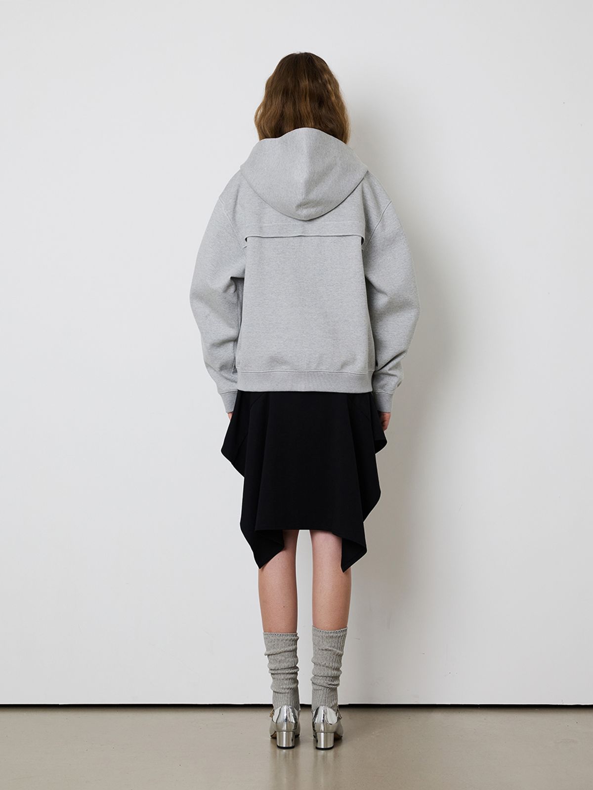 민더리(MEENDERI) [UNISEX] STITCH POCKET ZIP UP HOODIE - GREY