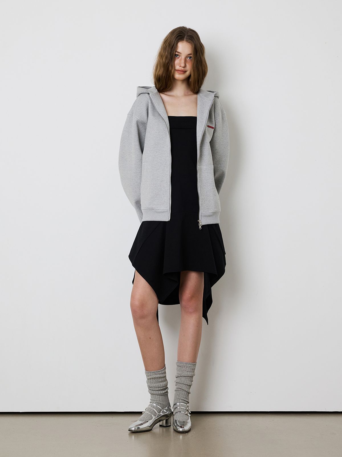 민더리(MEENDERI) [UNISEX] STITCH POCKET ZIP UP HOODIE - GREY