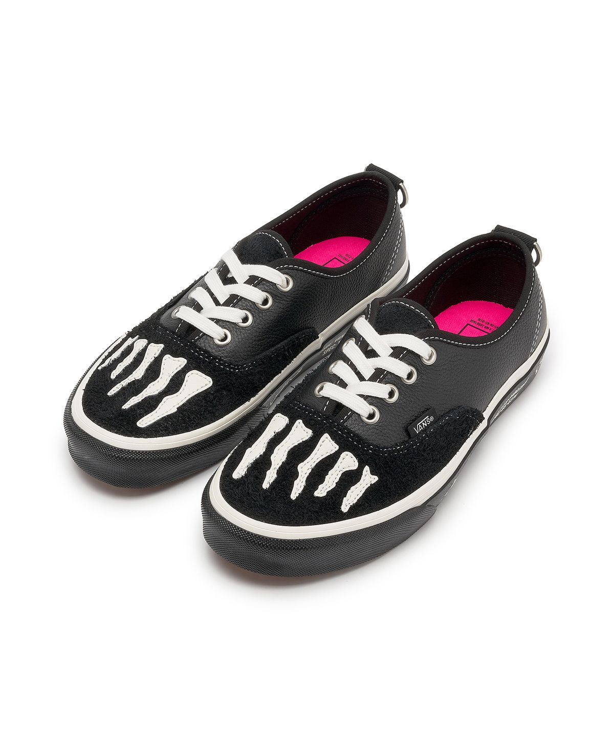 반스(VANS) 어센틱 - (마크 사보타지) 블랙:마쉬멜로우 / VN000BW5BPR1