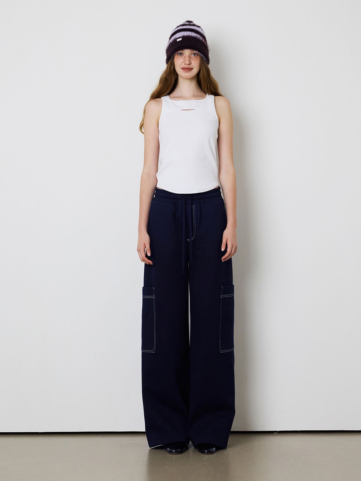민더리(MEENDERI) [UNISEX]BIG POCKET JOGGER PANTS - NAVY