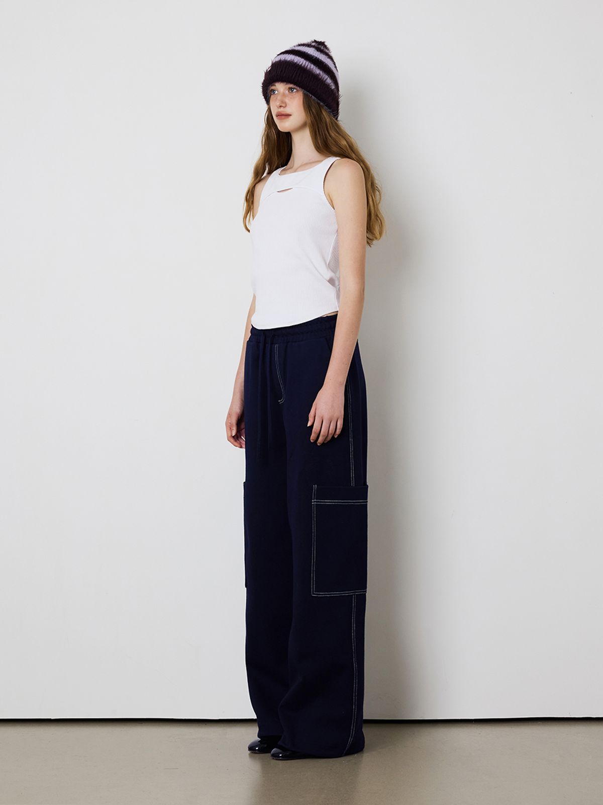 민더리(MEENDERI) [UNISEX]BIG POCKET JOGGER PANTS - NAVY