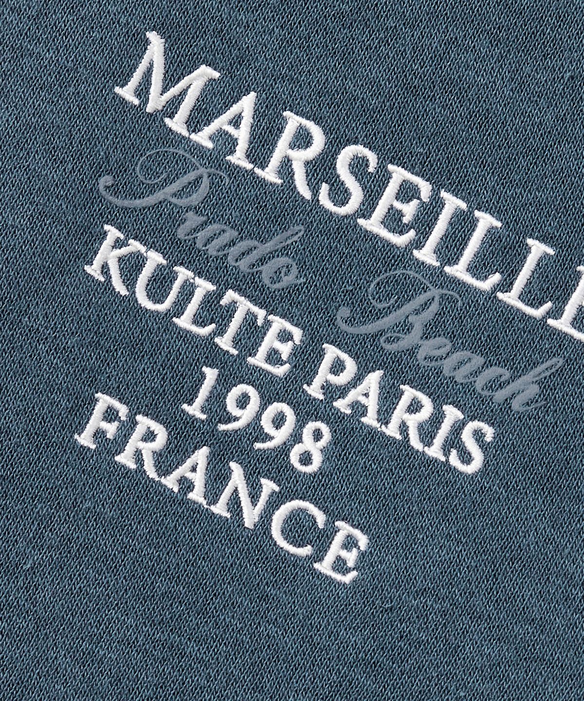 쿨트(KULTE) Small lettering crewneck Blue