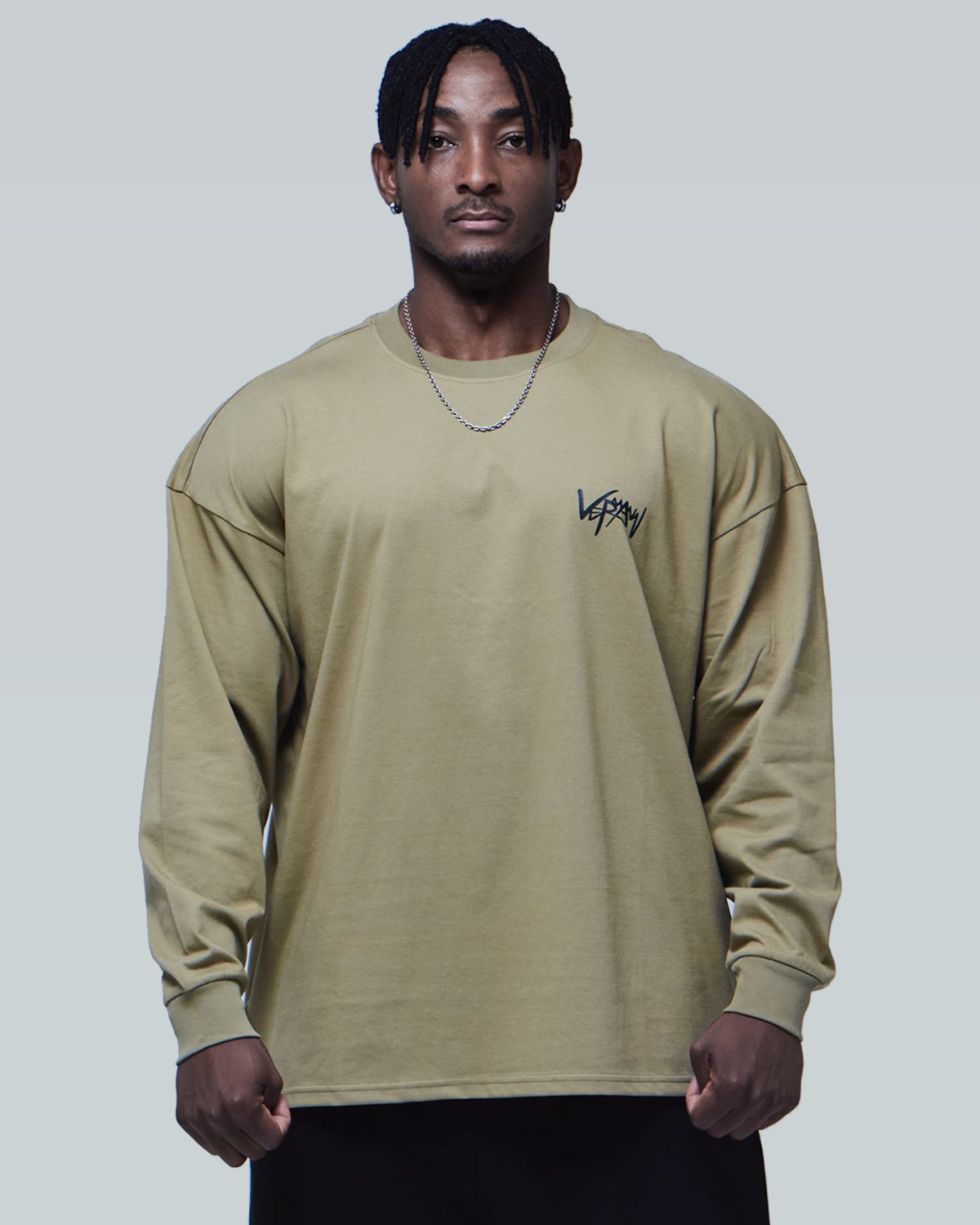 베르만 어패럴(VERMANN APPAREL) 빅로고 오버핏 롱슬리브 4colors