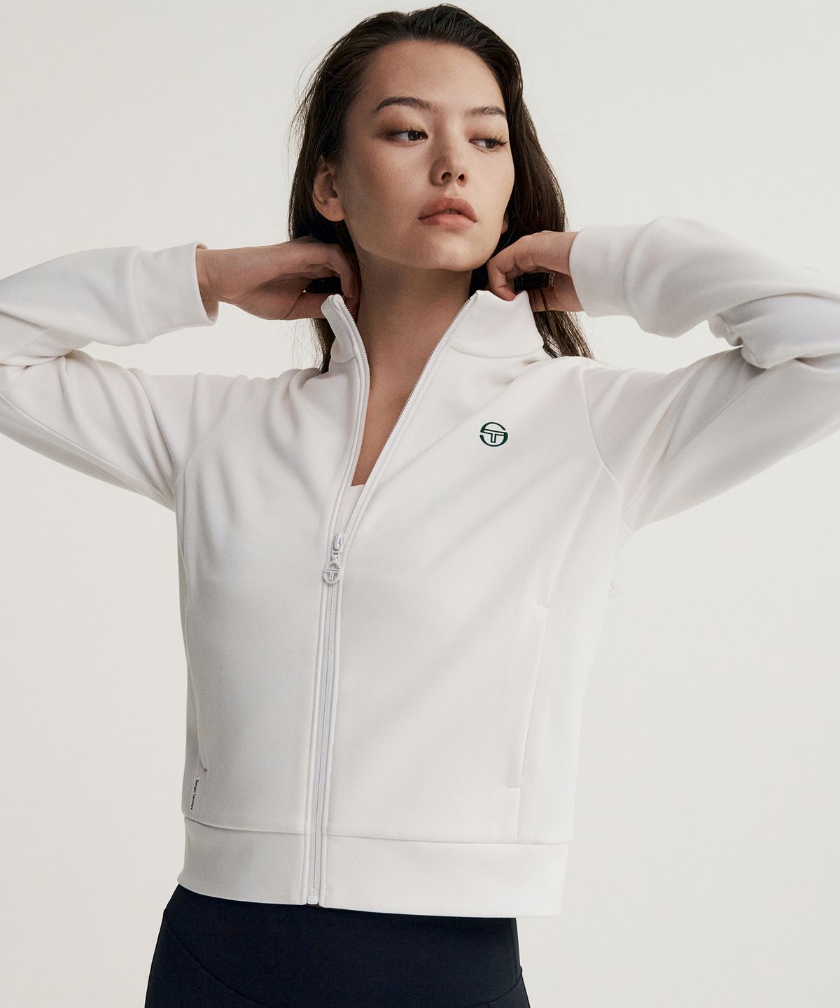 세르지오 타키니(SERGIO TACCHINI) W 에센셜 기모 트랙탑 (White)