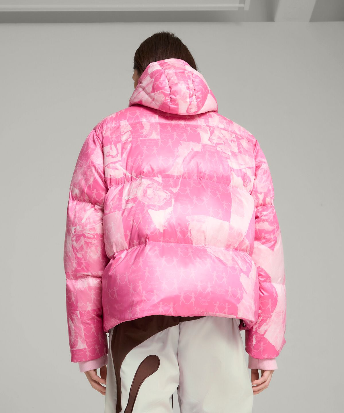 푸마(PUMA) 푸마 x 키드수퍼 MMQ AOP Puffer Jacket - 펄 핑크 / 626704-71