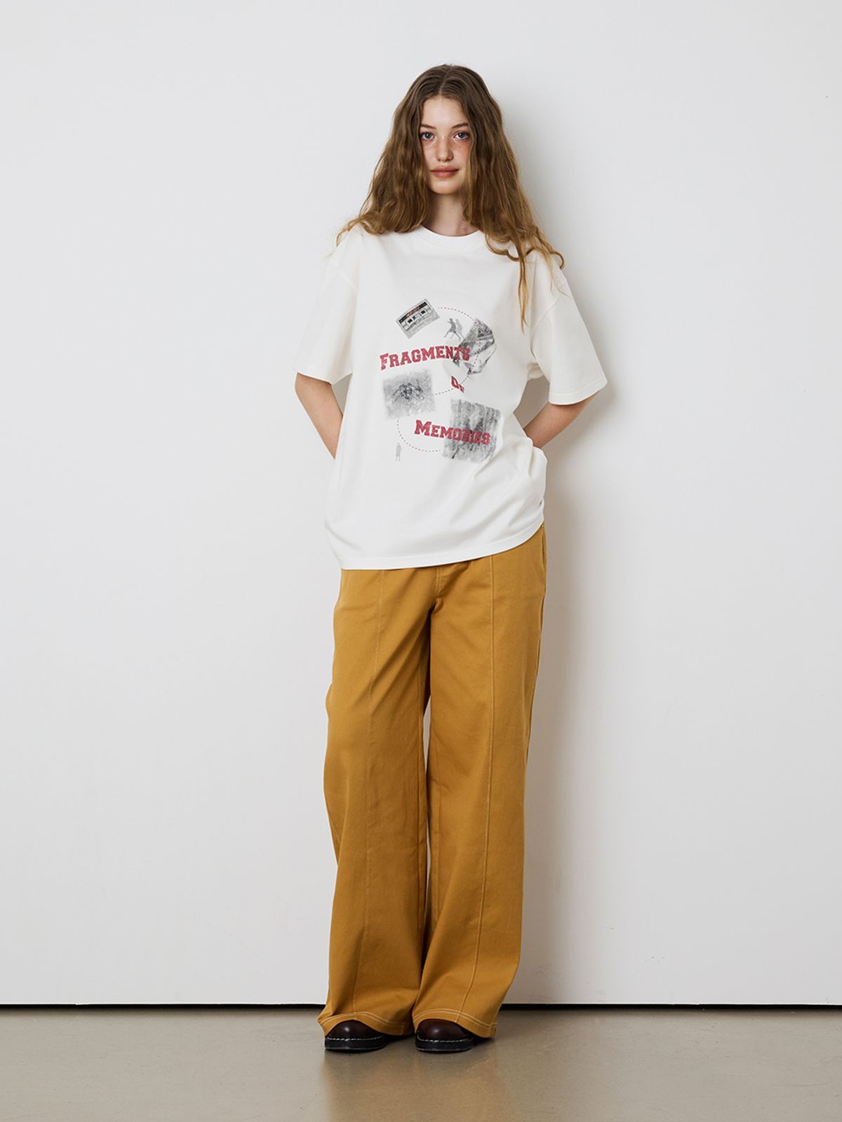 민더리(MEENDERI) [UNISEX] FRAGMENTS PRINT T-SHIRT - WHITE