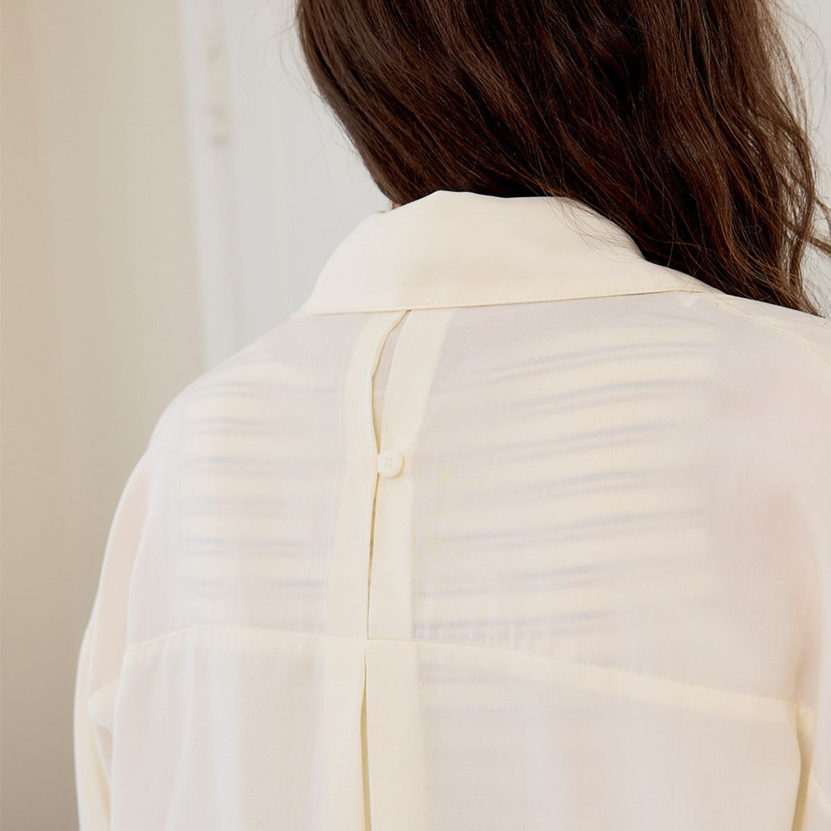 에이앤레이(AEIREI) AR_Casual striped inner set shirt_IVORY