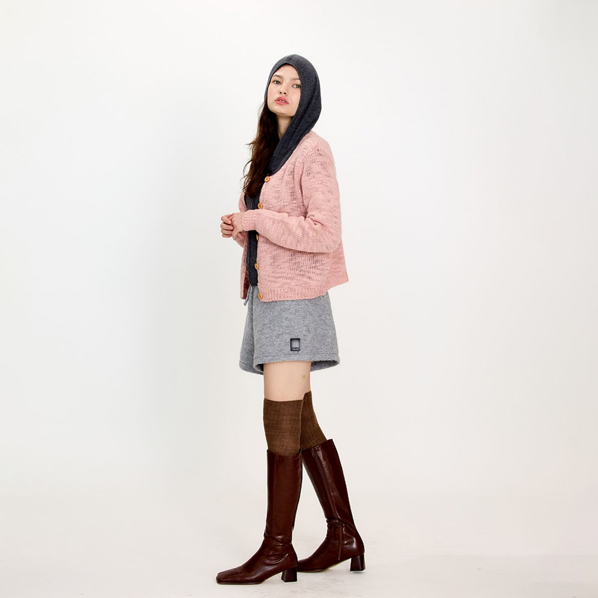 에이앤레이(AEIREI) AR_Casual round neck cardigan_3color