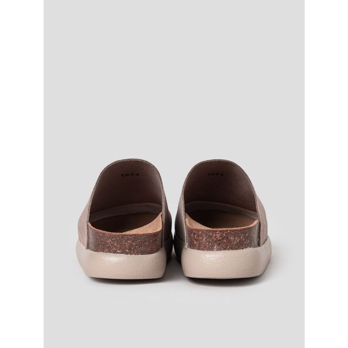숄(SCHOLL) (WOMEN) 퍼 장식 코르크 크로그  베이지 (HH49K2C34A)