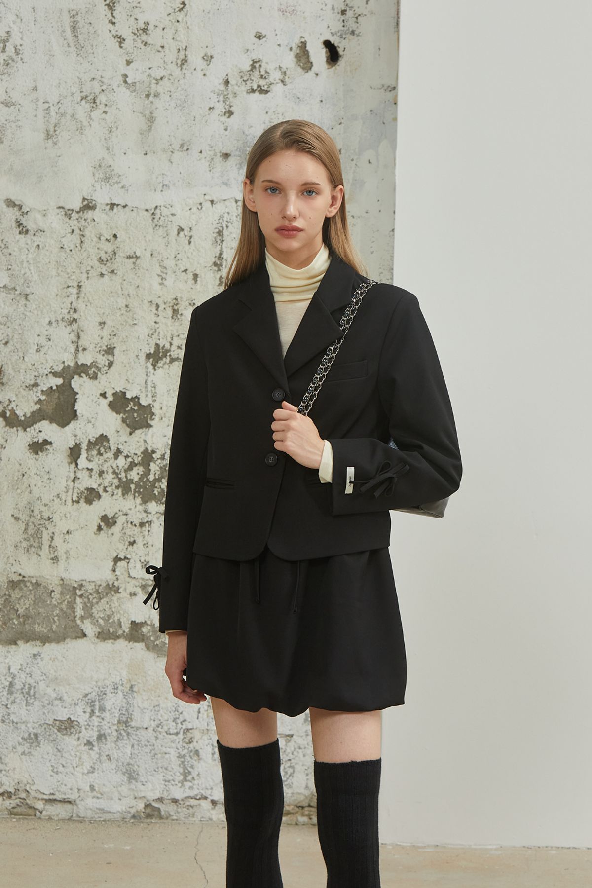 아노에틱(ANOETIC) SHIRRED BALLOON SKIRT_BLACK