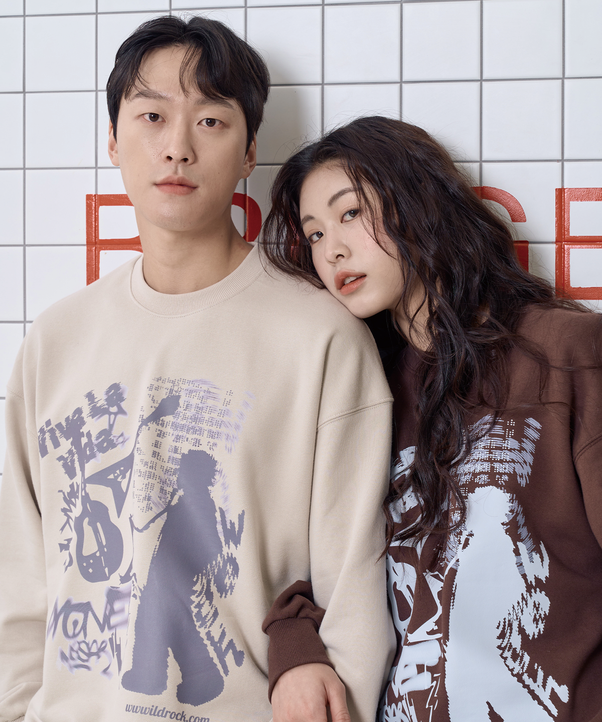 와일드락(WILDROCK) 크랙기타 맨투맨