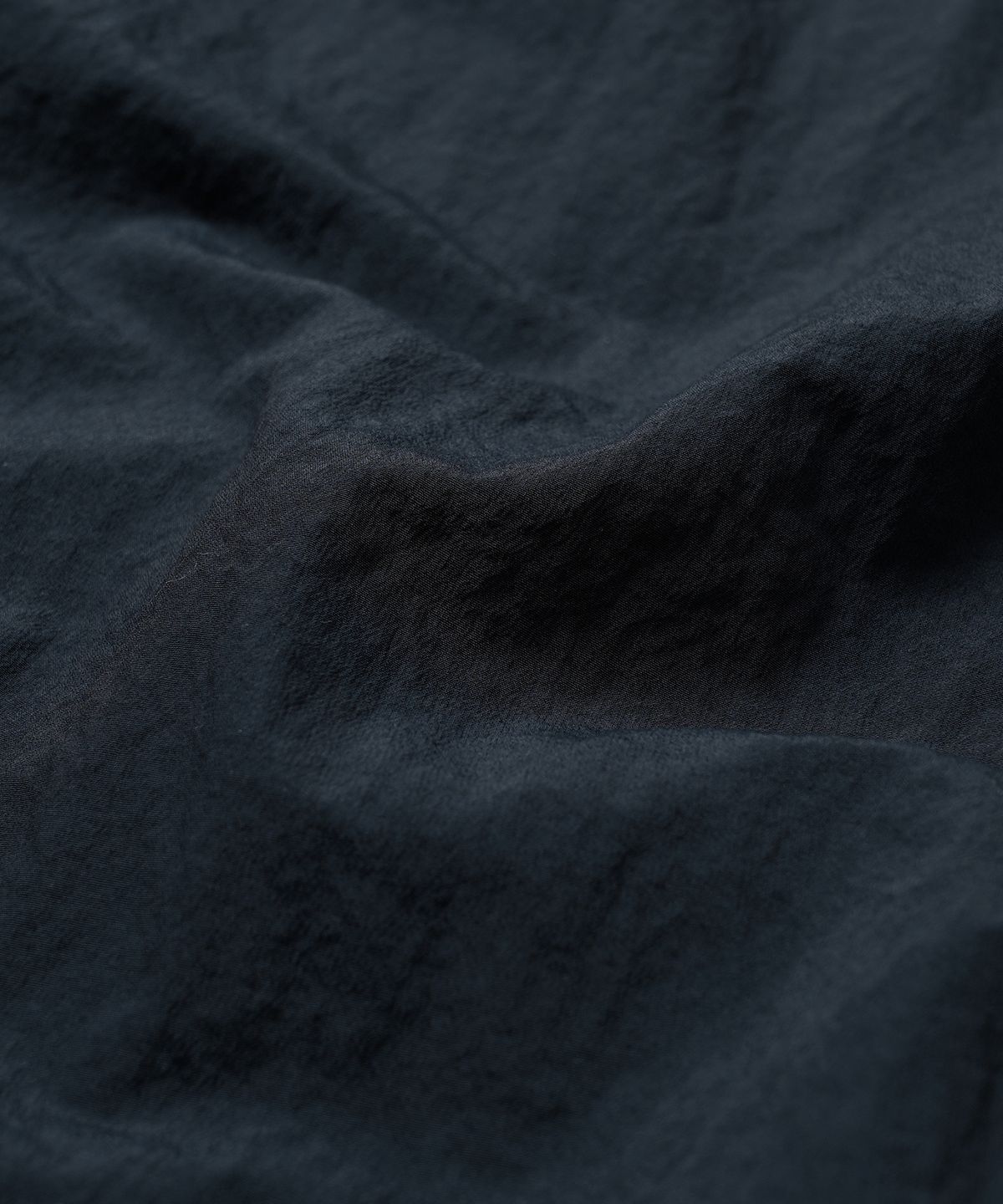 프리즘웍스(FRIZMWORKS) NYLON RAYON RELAXED SHIRT _ NAVY