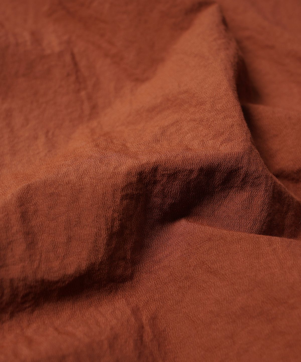 프리즘웍스(FRIZMWORKS) NYLON RAYON RELAXED SHIRT _ BRICK