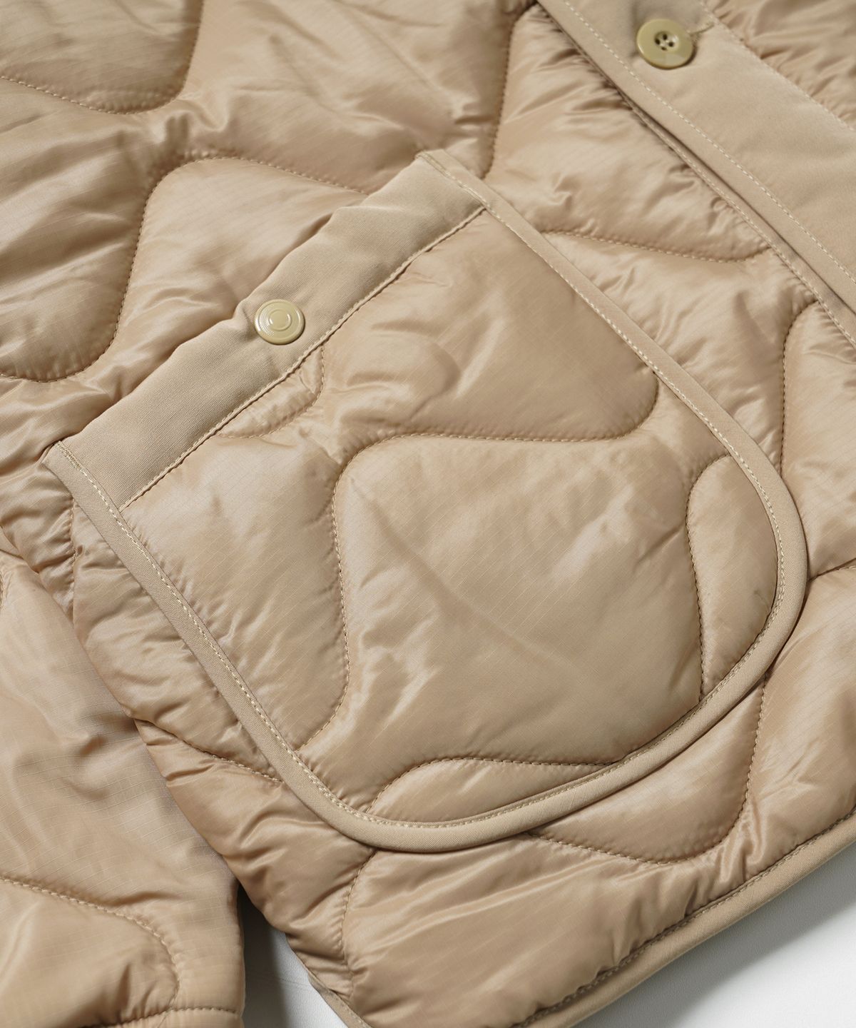 프리즘웍스(FRIZMWORKS) M1965 FIELD LINER JACKET 005 _ TAN