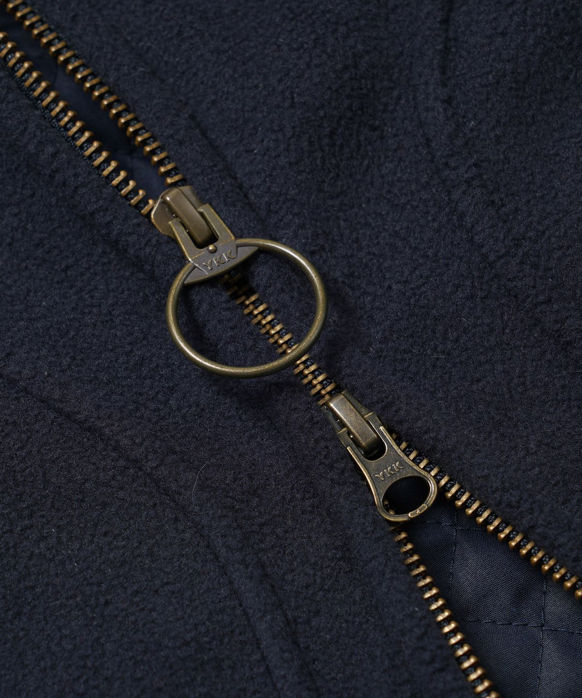 프리즘웍스(FRIZMWORKS) FLEECE DRIZZLER JACKET _ NAVY