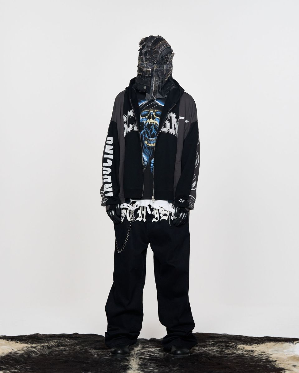 MUSINSA公式 | SCHISM INDUCING SCHISM PATCH JEANS BLACK