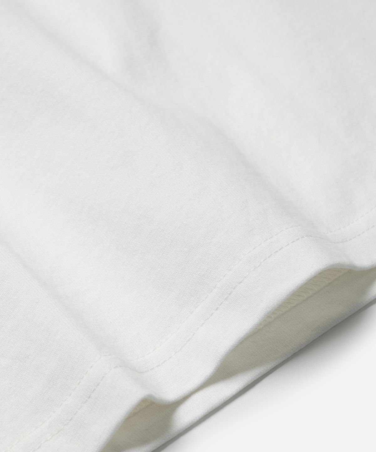 프리즘웍스(FRIZMWORKS) AIR DEFENSE ARTILLERY L/S TEE _ WHITE