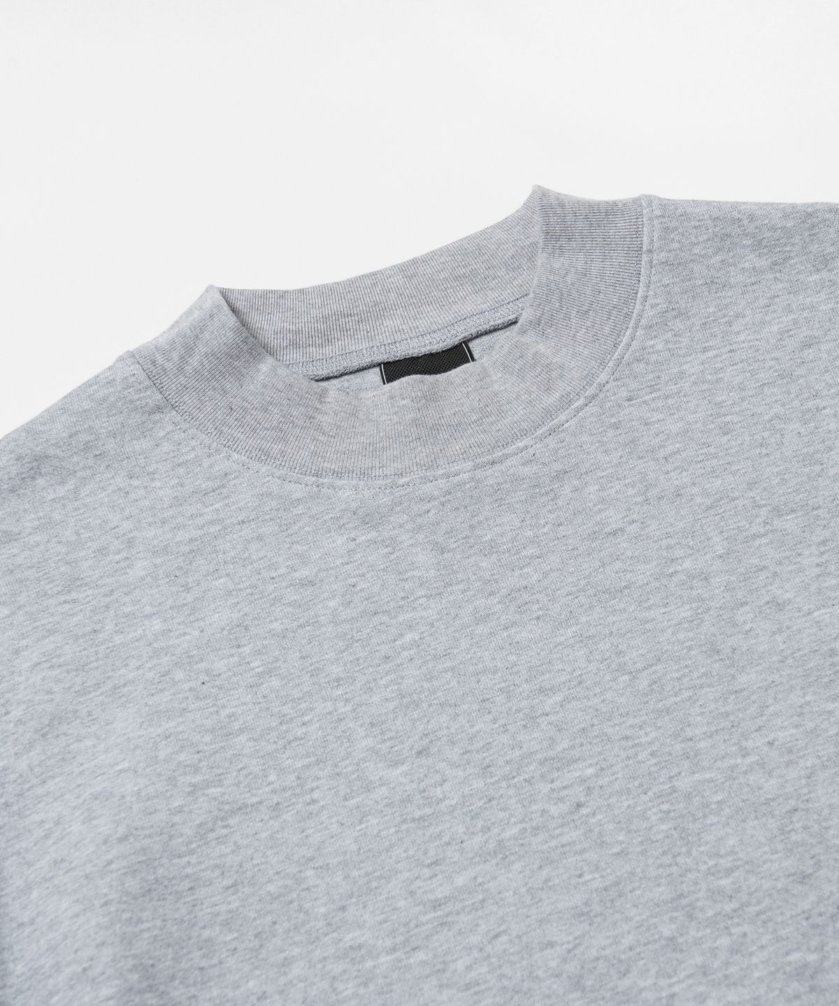 프리즘웍스(FRIZMWORKS) REGULAR MOCK NECK TEE _ GRAY