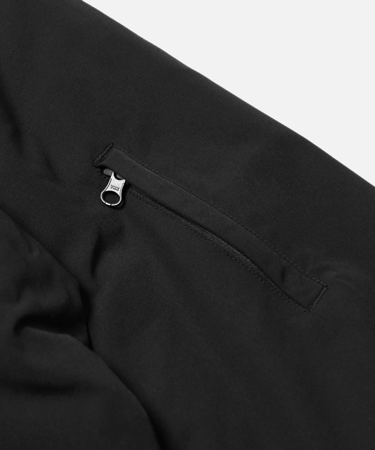 프리즘웍스(FRIZMWORKS) INSULATED TANKER JACKET _ BLACK
