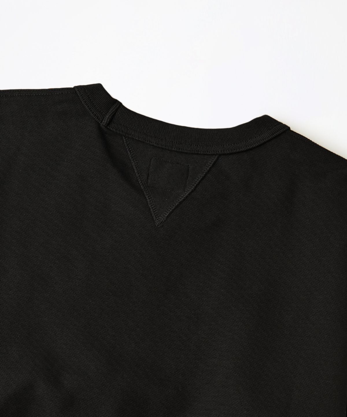 아웃스탠딩(OUTSTANDING) AUTHENTIC COMFORT SWEAT_BLACK