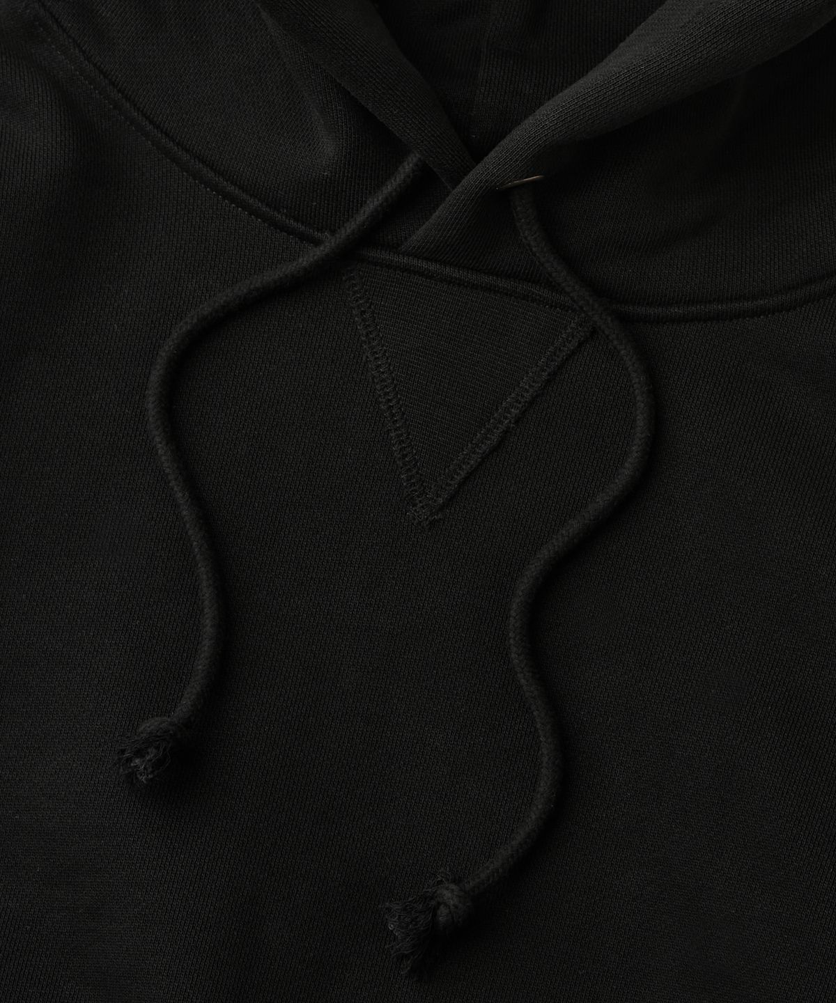 아웃스탠딩(OUTSTANDING) AUTHENTIC COMFORT HOOD SWEAT_BLACK