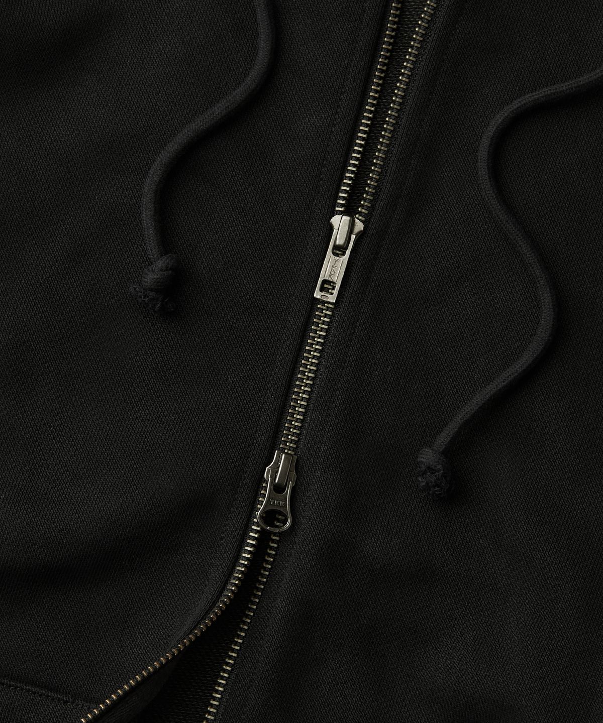 아웃스탠딩(OUTSTANDING) AUTHENTIC COMFORT HOOD ZIP SWEAT_BLACK