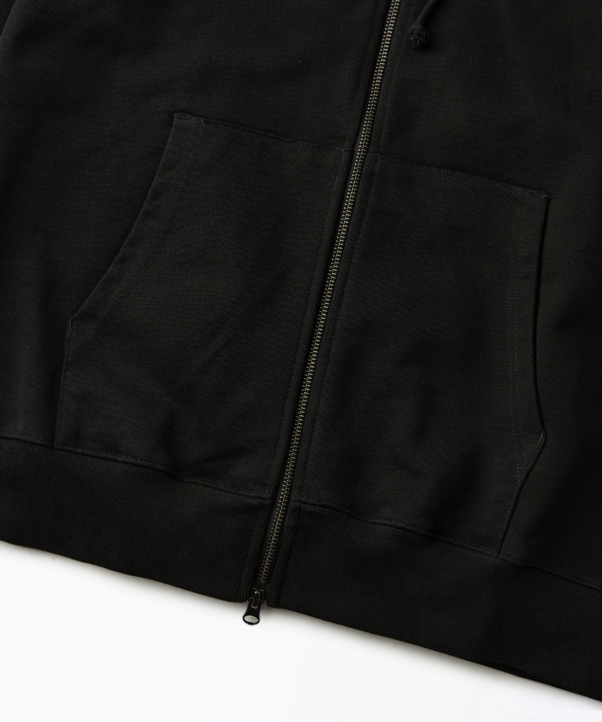 아웃스탠딩(OUTSTANDING) AUTHENTIC COMFORT HOOD ZIP SWEAT_BLACK