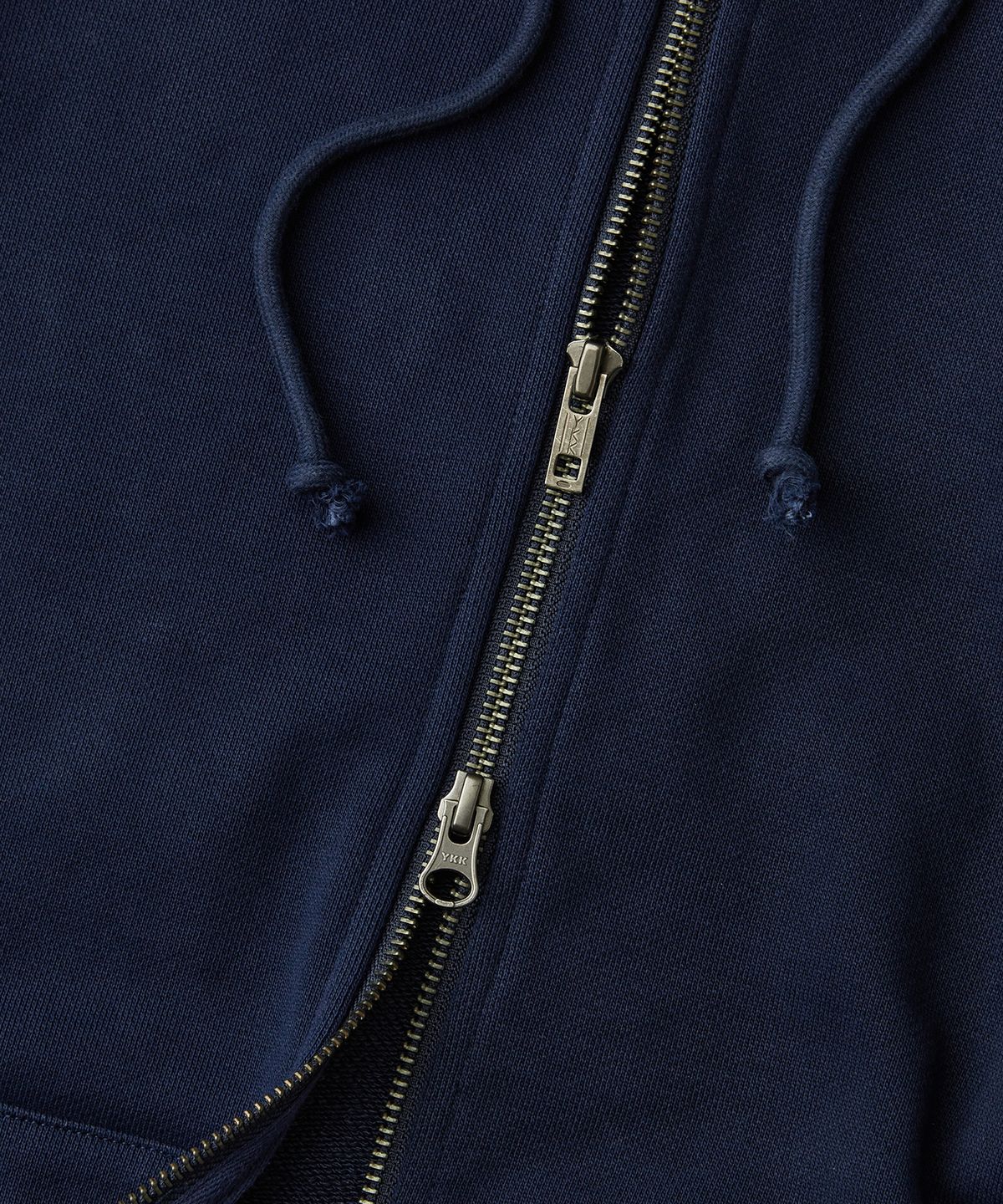 아웃스탠딩(OUTSTANDING) AUTHENTIC COMFORT HOOD ZIP SWEAT_NAVY
