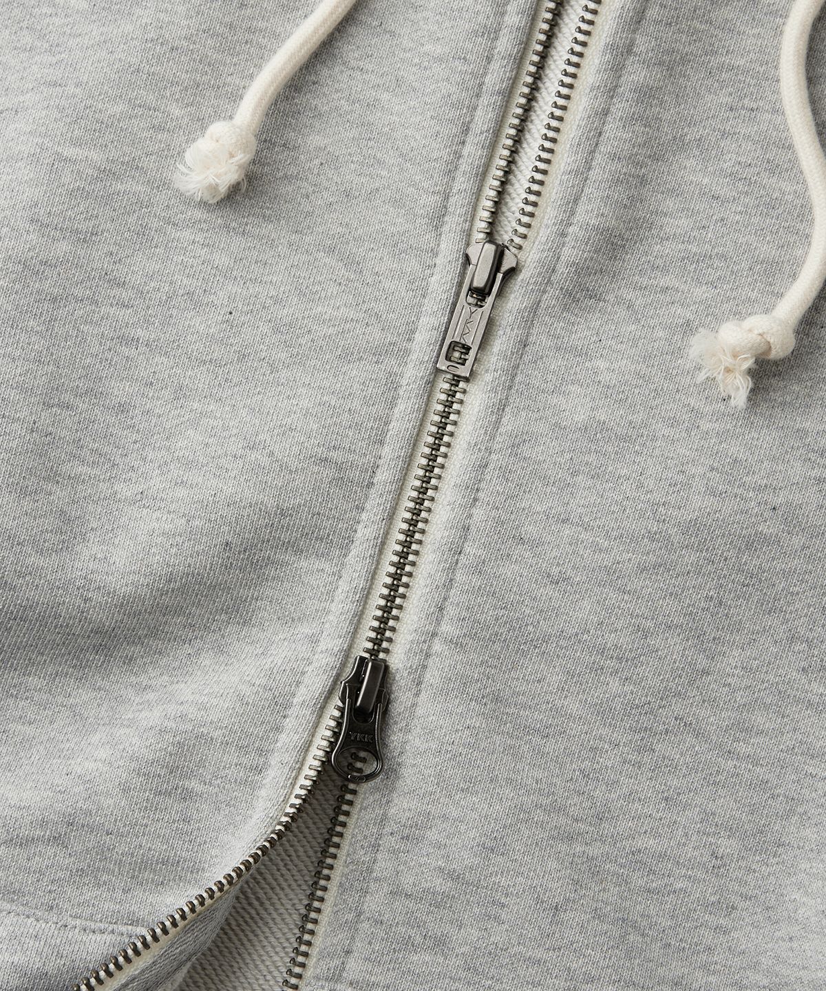 아웃스탠딩(OUTSTANDING) AUTHENTIC COMFORT HOOD ZIP SWEAT_3%MELANGE GRAY