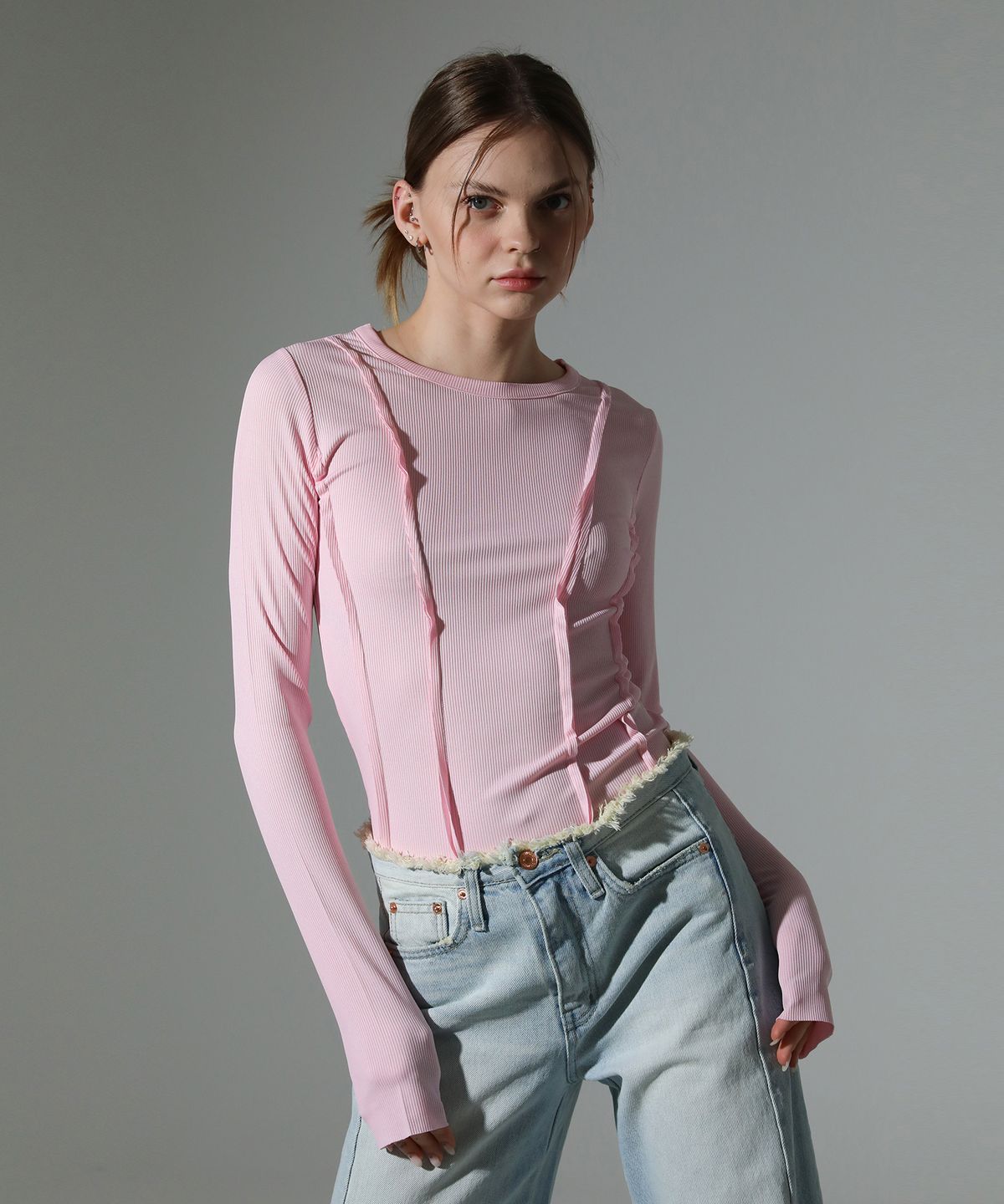림닉(REEMNIK) 데끼컷 스티치 골지 긴팔 티셔츠 [Pink]