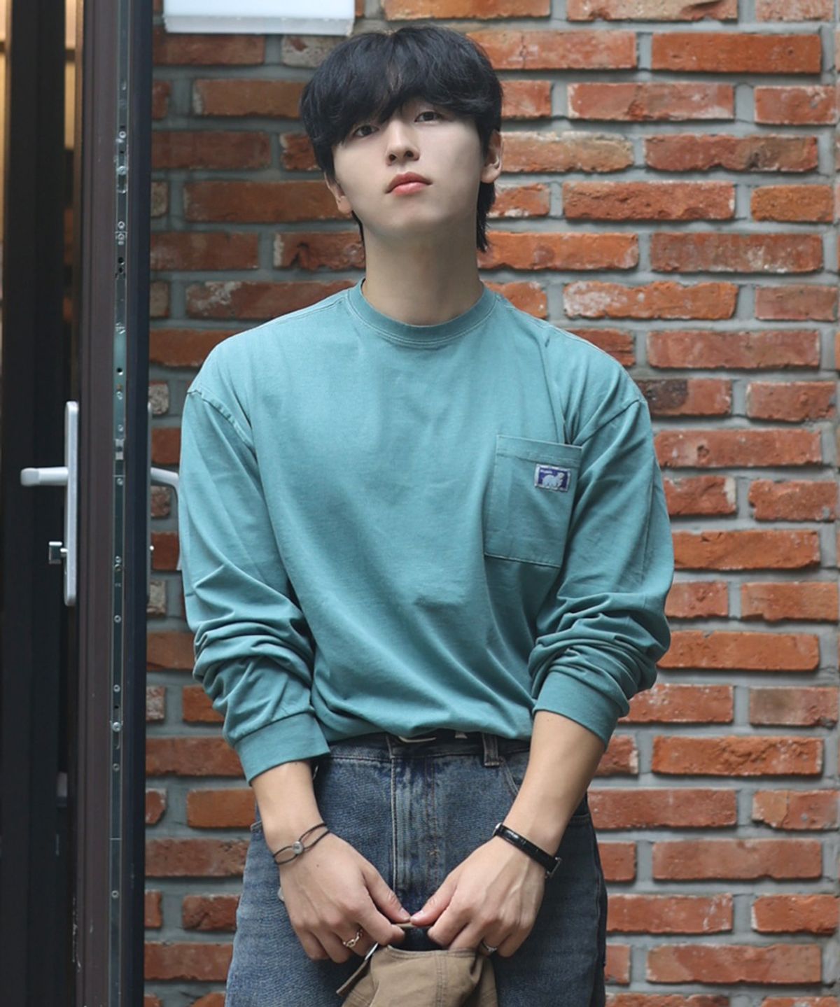 스탠즈(STENDS) [M~4XL] 피그먼트 롱 슬리브 포켓  티셔츠_그린