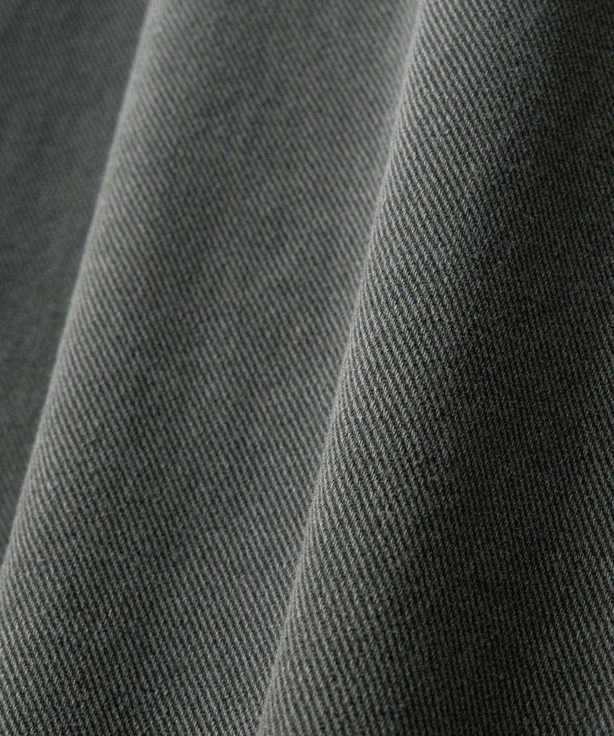 스탠즈(STENDS) [M~4XL] 피그먼트 워싱 셔츠_딥 카키