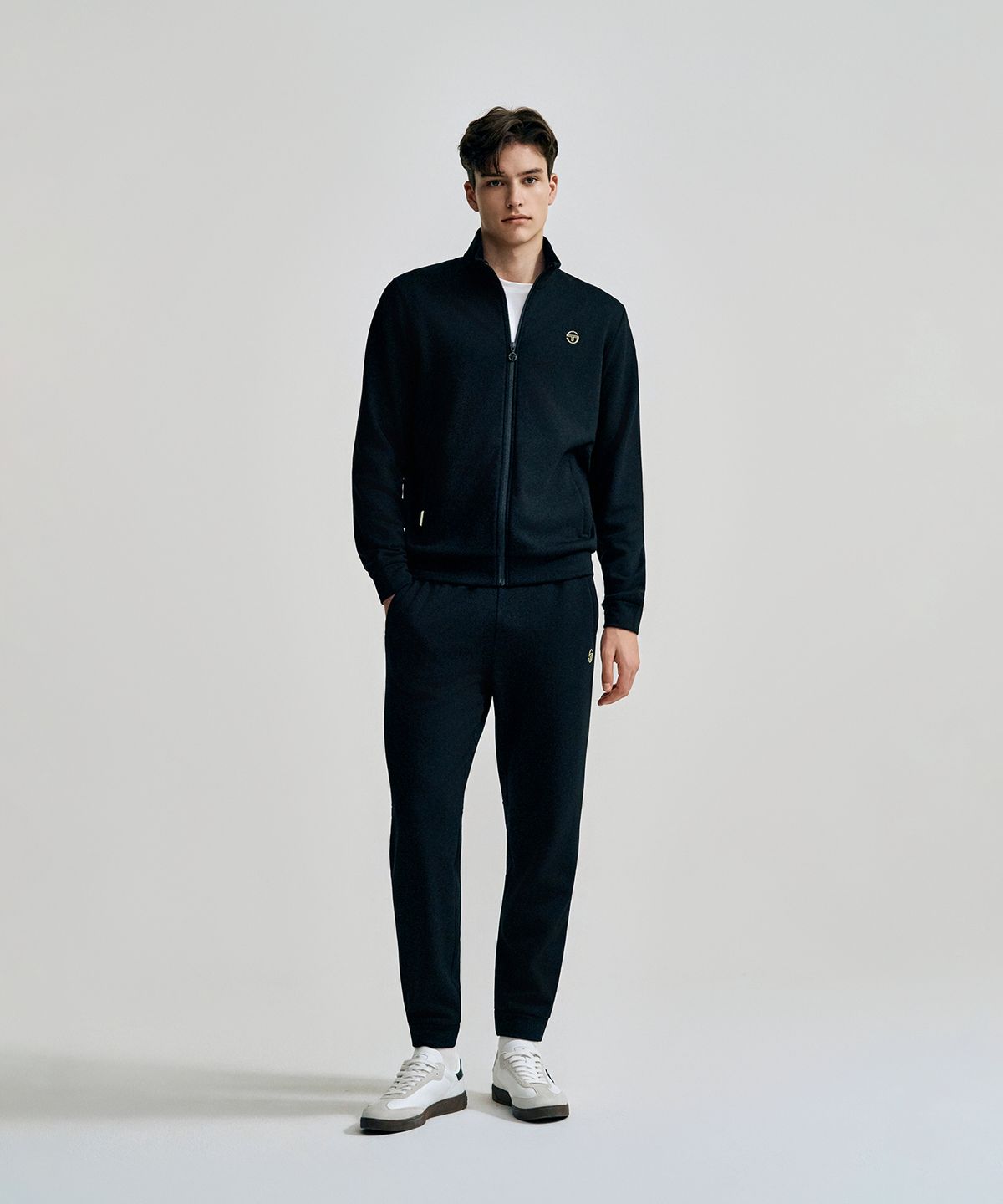 세르지오 타키니(SERGIO TACCHINI) M 에센셜 기모 트랙탑